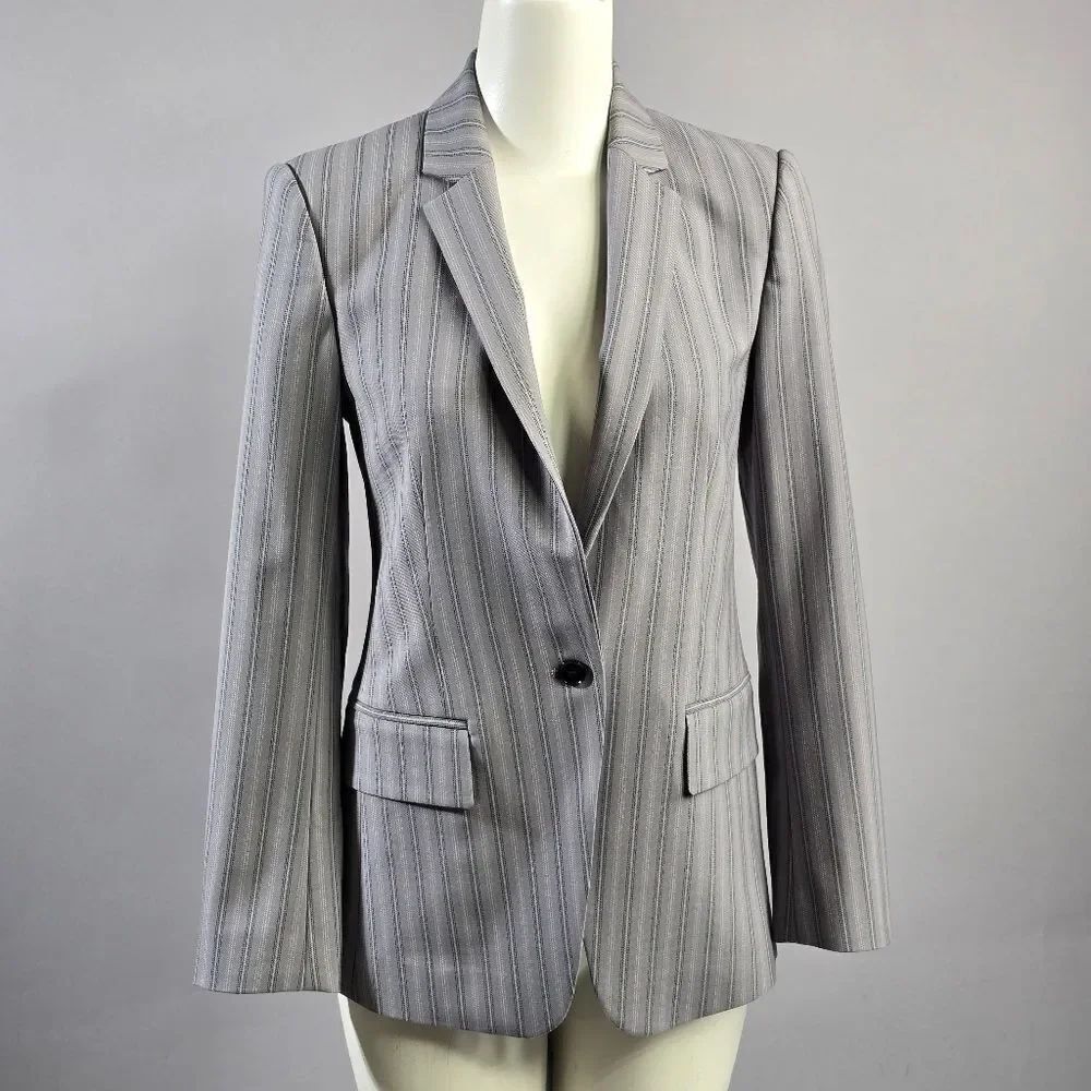 Women's Gray Striped Blazer (Rack10)